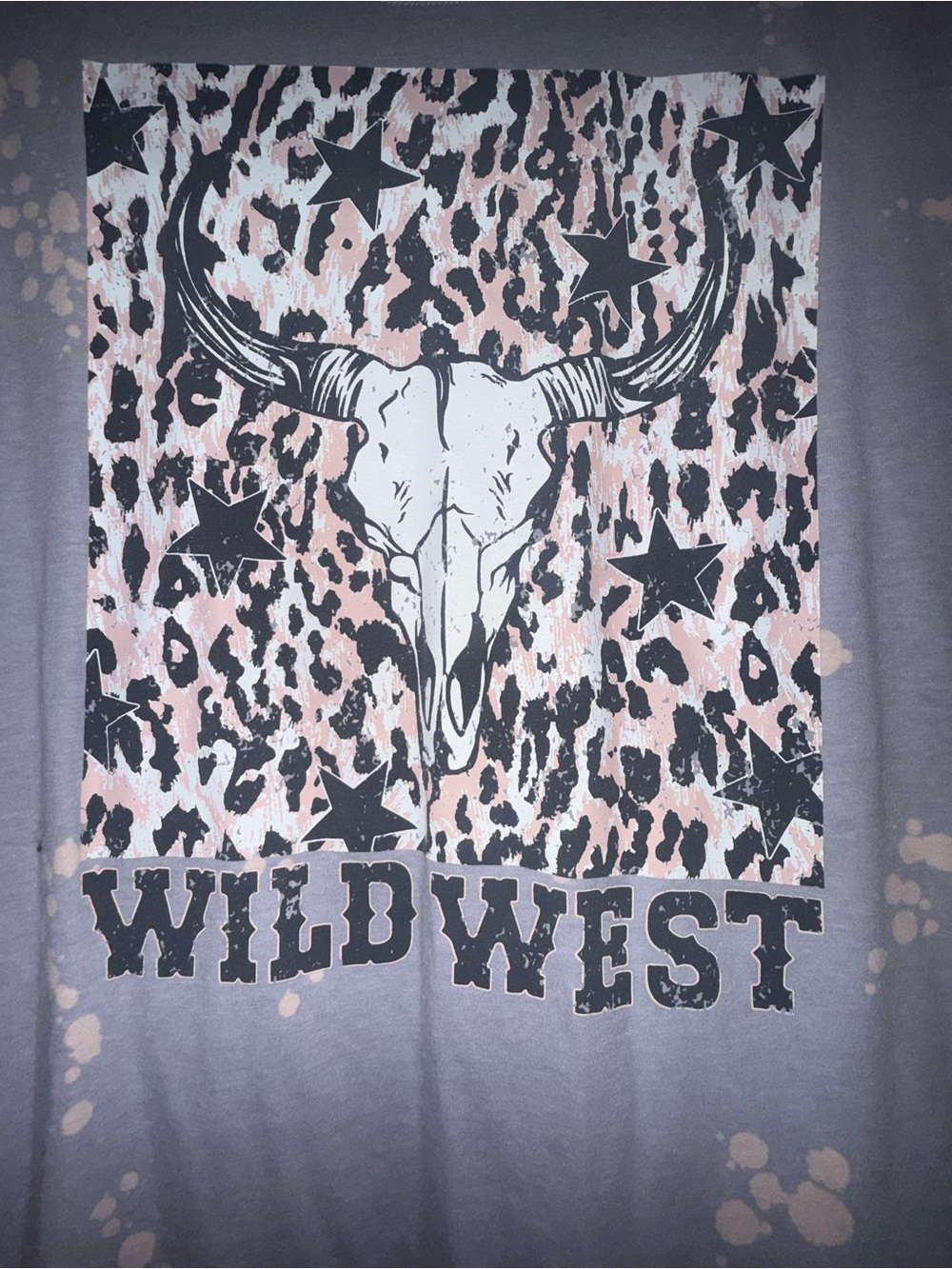 Cato Wild West Print Tee β Light Purple | Size Medium| (pit to pit): 20 - Picture 2 of 6